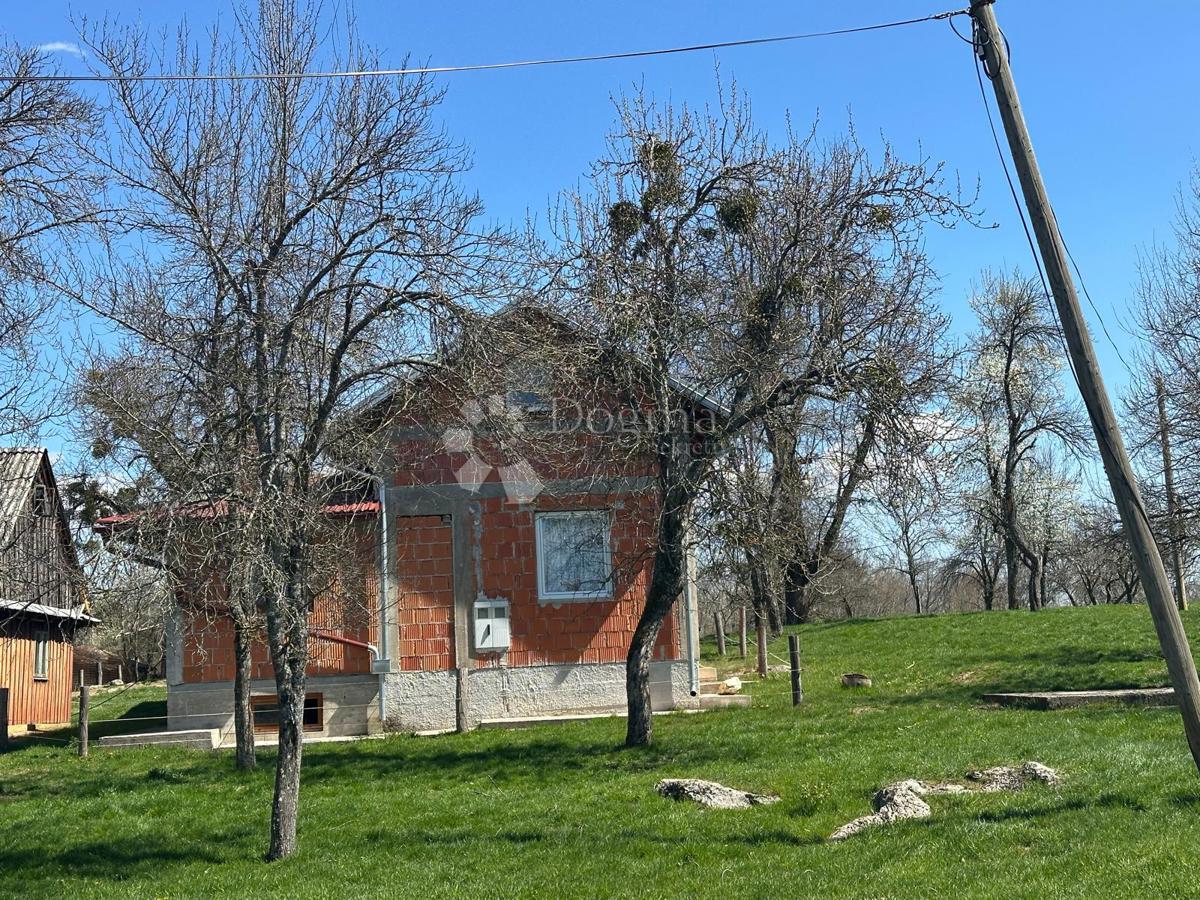 Casa Klanac, Gospić - Okolica, 4.920m2