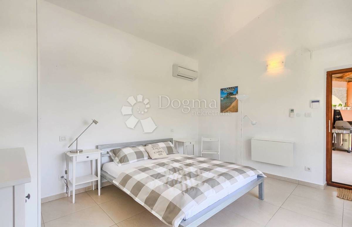 Casa Kringa, Tinjan, 250m2