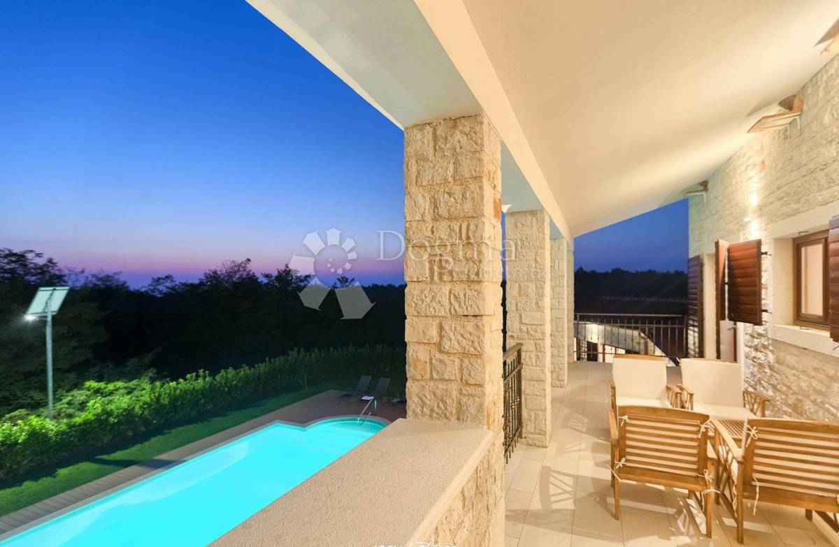 Casa Kringa, Tinjan, 250m2