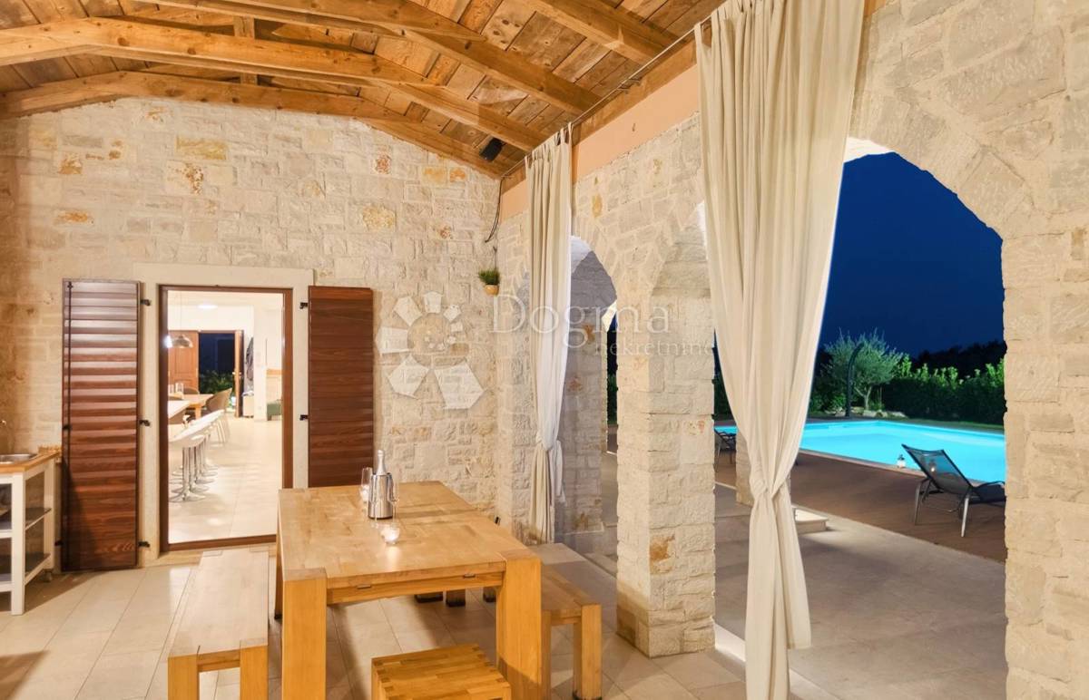 Casa Kringa, Tinjan, 250m2