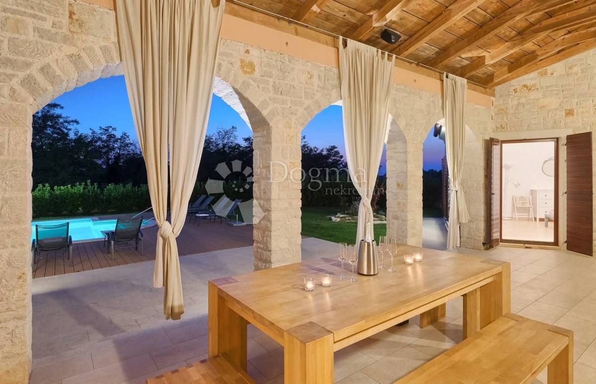 Casa Kringa, Tinjan, 250m2