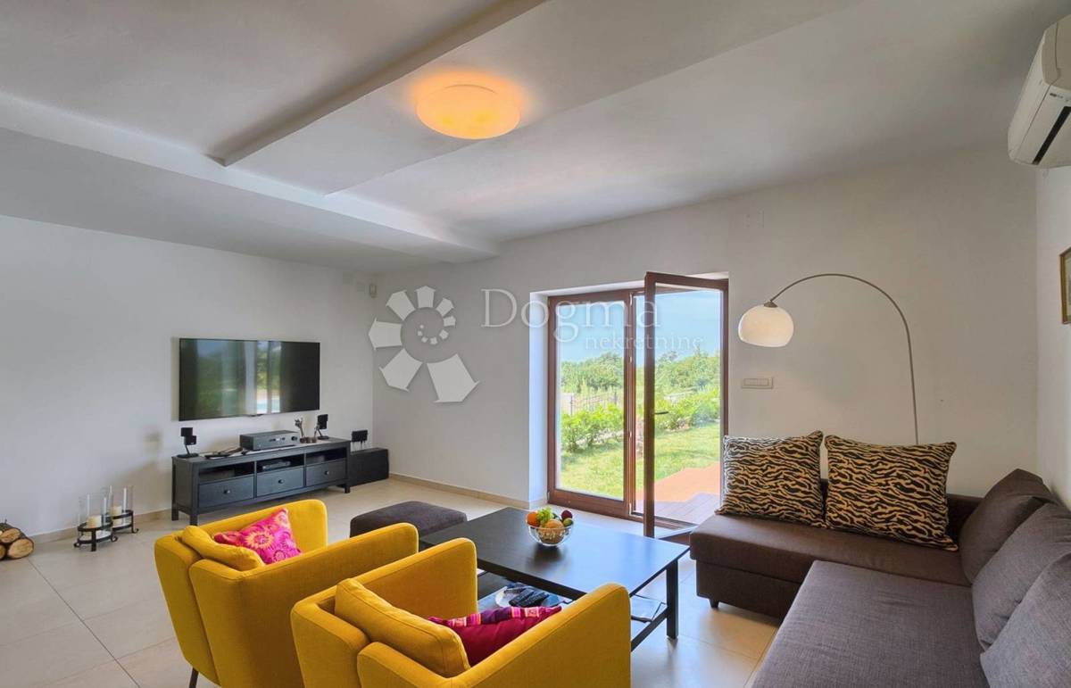 Casa Kringa, Tinjan, 250m2