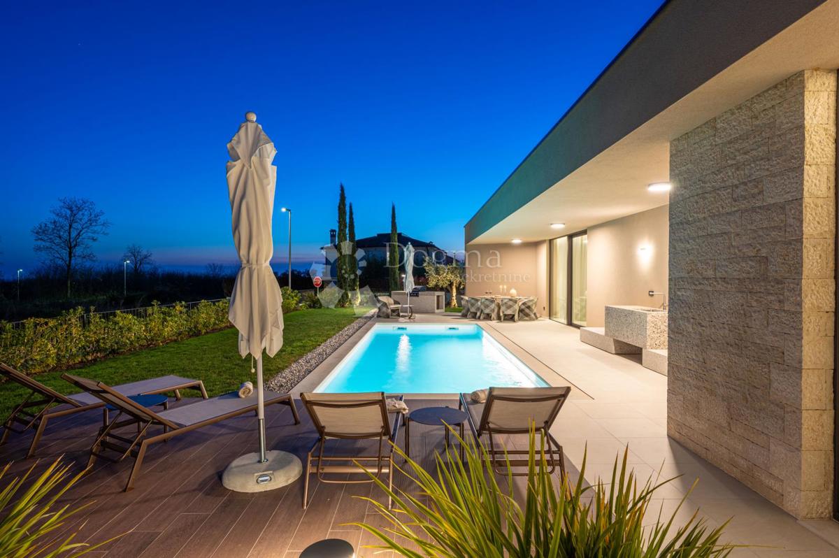 Villa esclusiva smart home, completamente attrezzata, con vista aperta