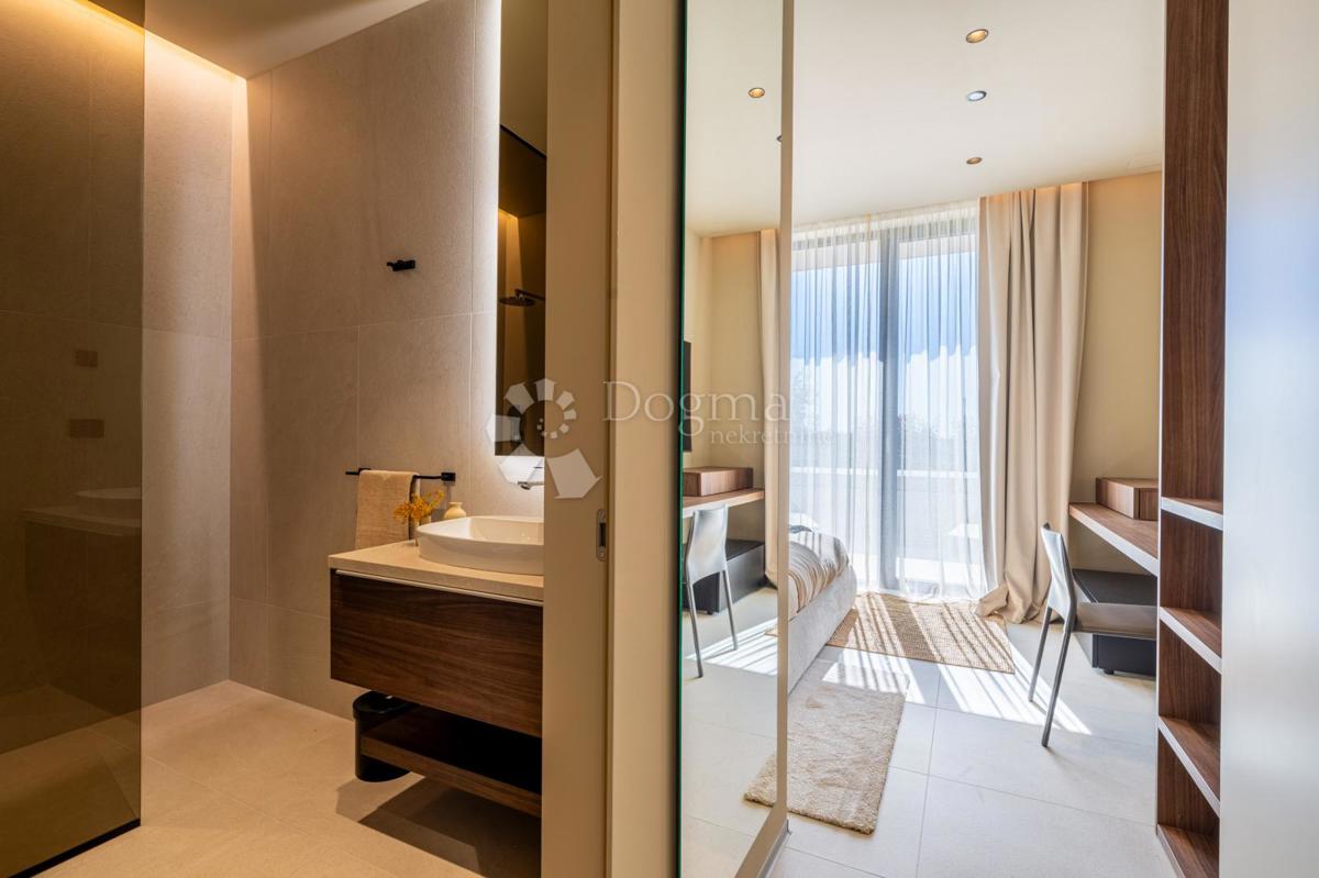 Villa esclusiva smart home, completamente attrezzata, con vista aperta