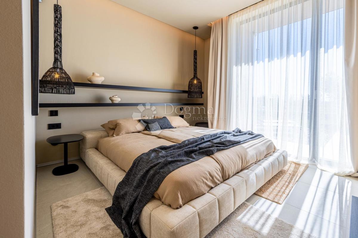 Villa esclusiva smart home, completamente attrezzata, con vista aperta