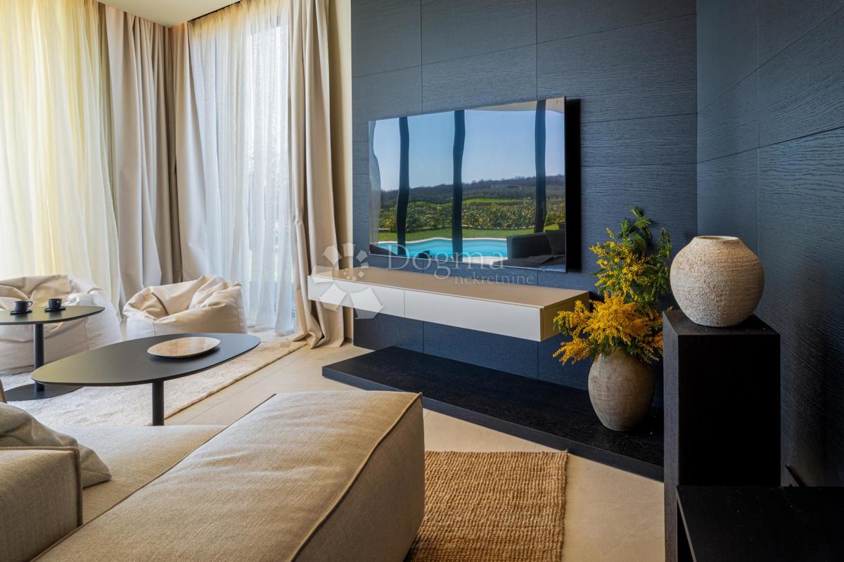Villa esclusiva smart home, completamente attrezzata, con vista aperta