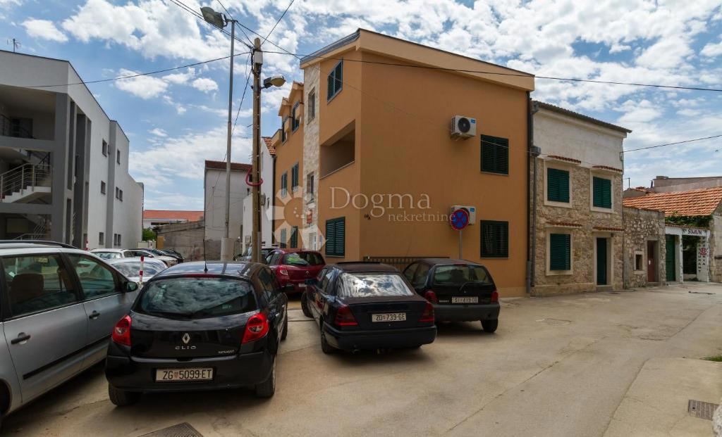 Casa Vodice, Centar, 300m2