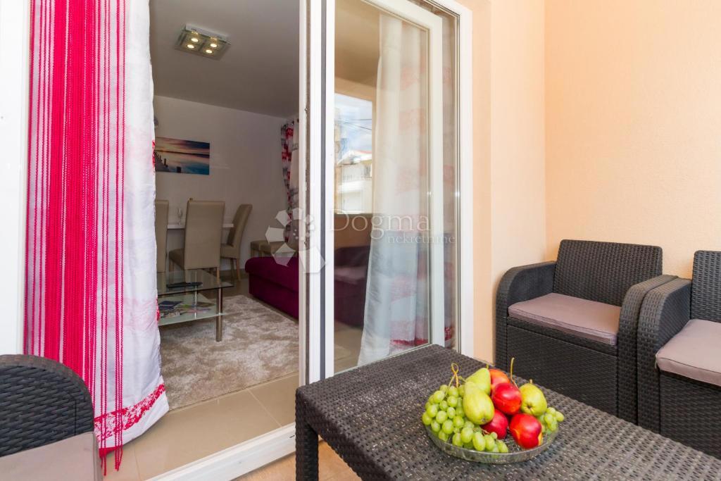 Casa Vodice, Centar, 300m2