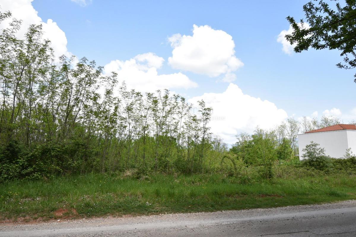 Terreno edificabile Labin, 1.656m2