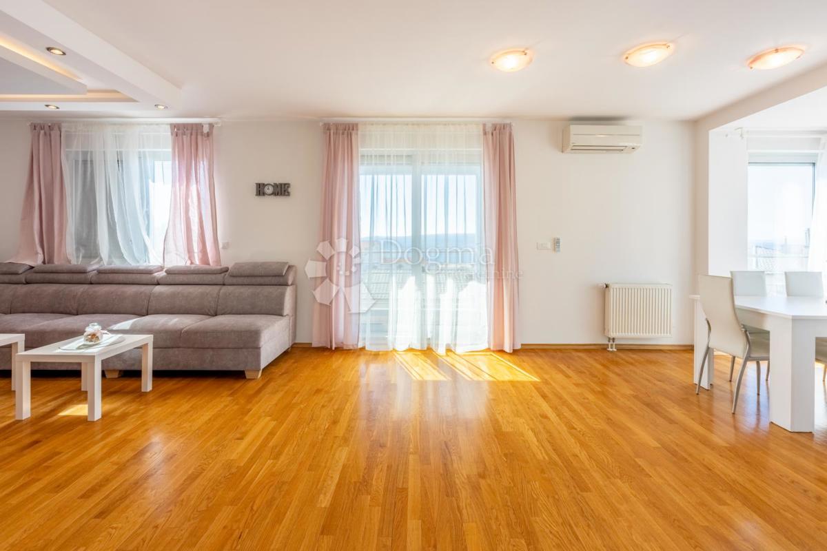 Appartamento Crikvenica, 80m2