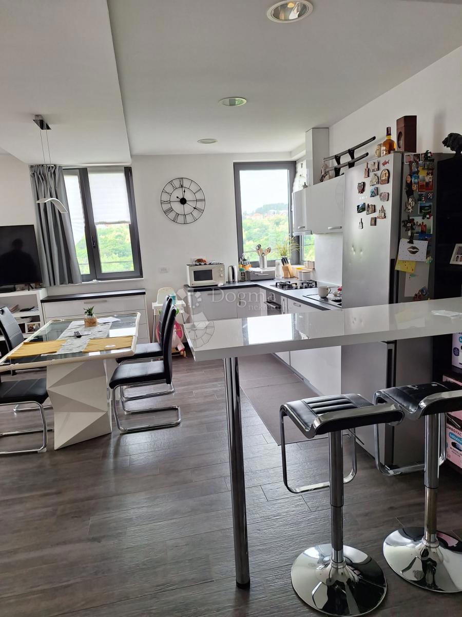 Casa Vrhovec, Črnomerec, 200m2