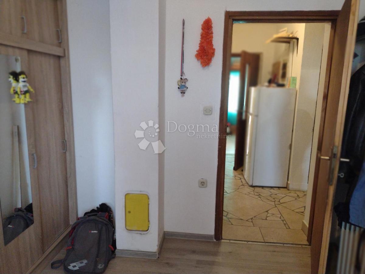 Casa Donja Čemernica, Topusko, 100m2