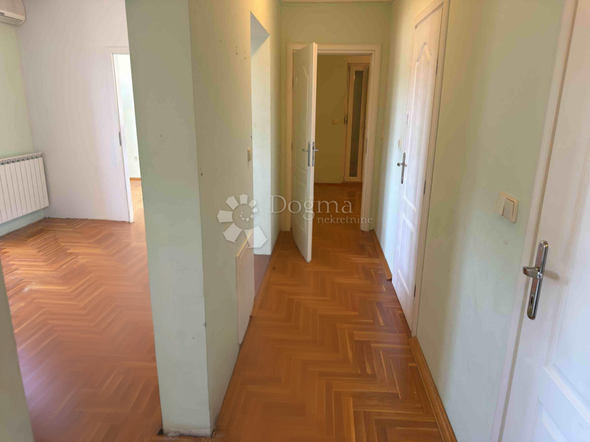 Allogio Šijana, Pula, 68m2