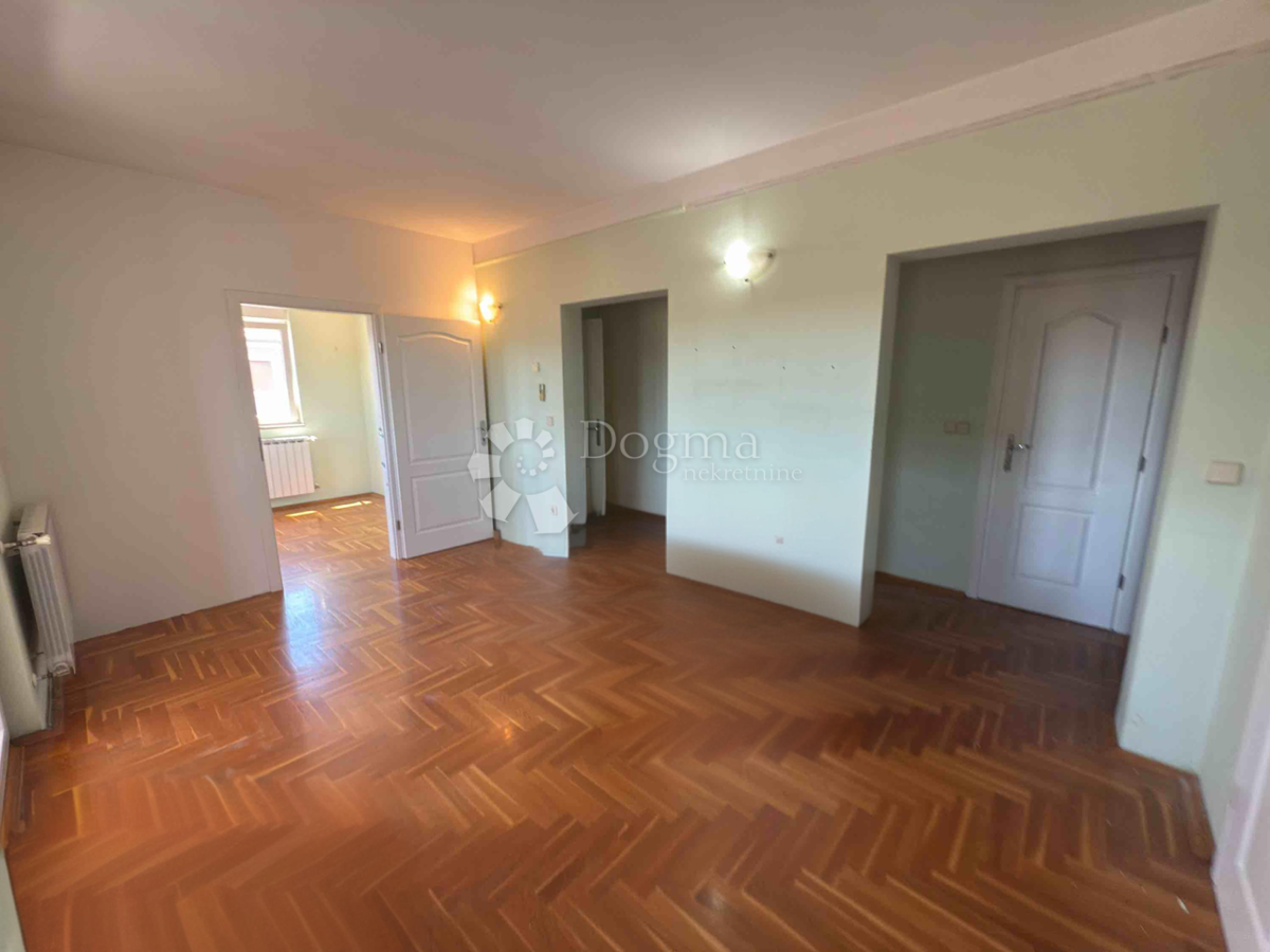 Allogio Šijana, Pula, 68m2