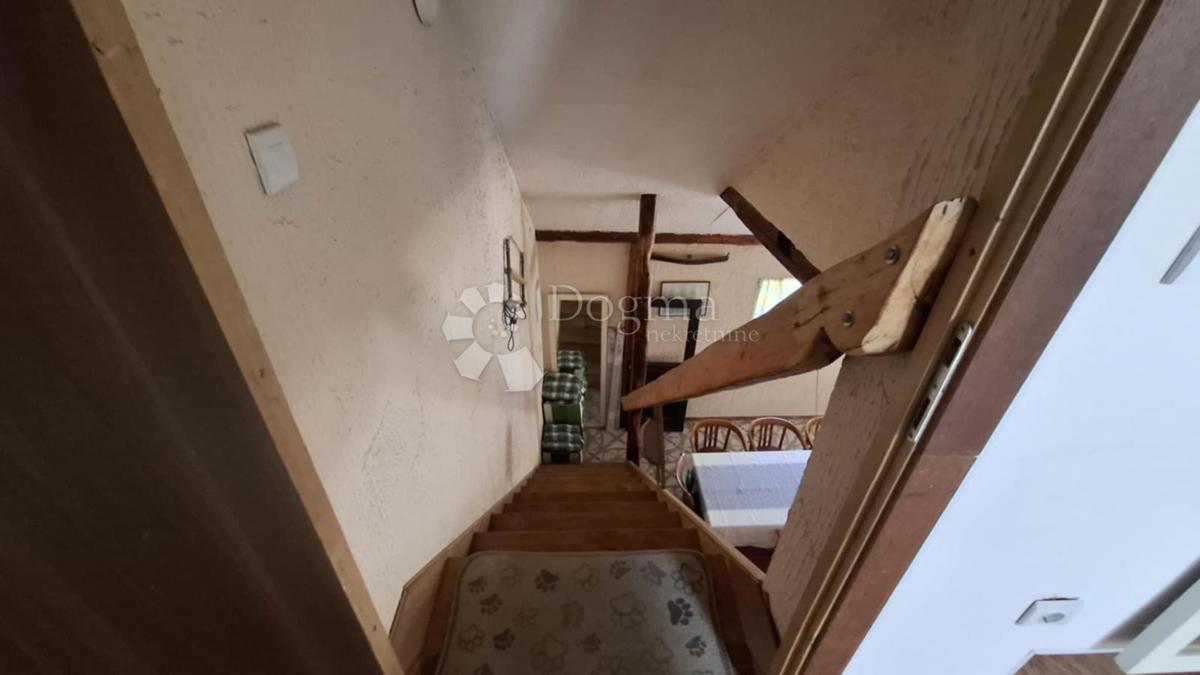 Locale commerciale Hallers, Varaždin, 250m2