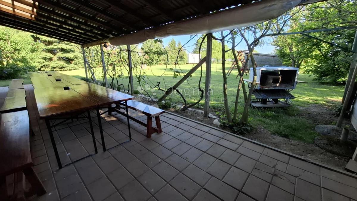 Locale commerciale Hallers, Varaždin, 250m2