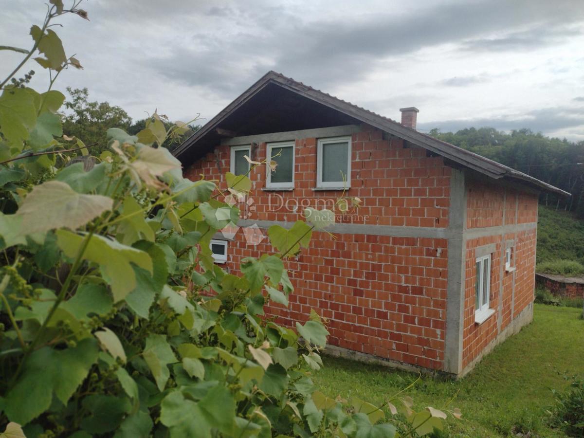 Casa Tušilović, Karlovac - Okolica, 100m2