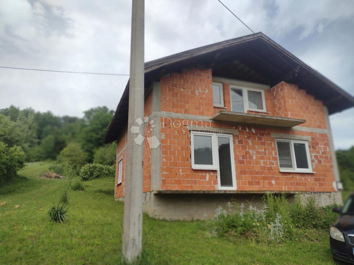 Casa Tušilović, Karlovac - Okolica, 100m2