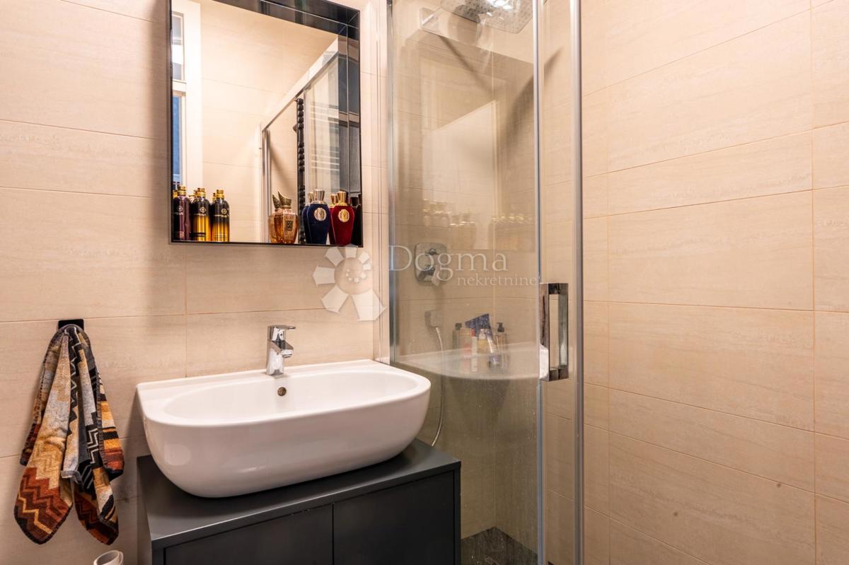 Allogio Donja Vežica, Rijeka, 141,10m2