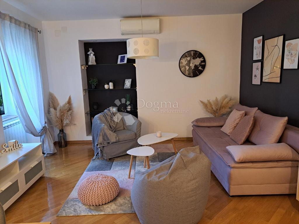 Casa Ičići, Opatija - Okolica, 220m2