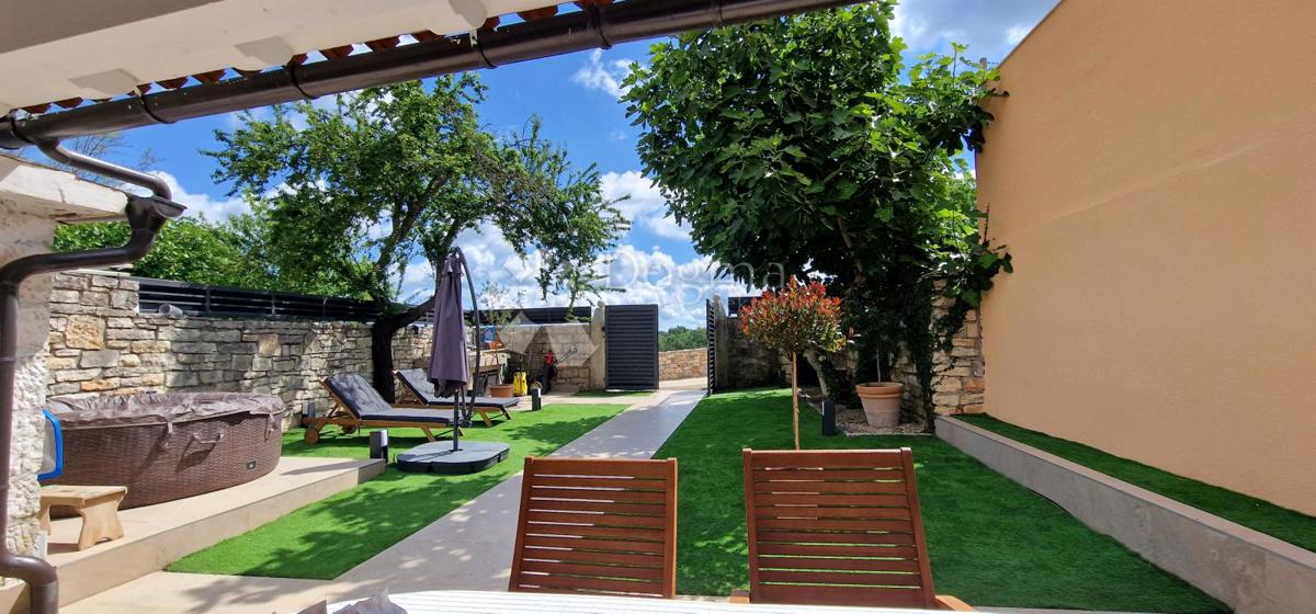 Casa Vadediji, Žminj, 82m2