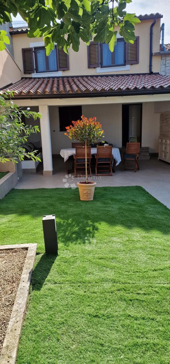 Casa Vadediji, Žminj, 82m2