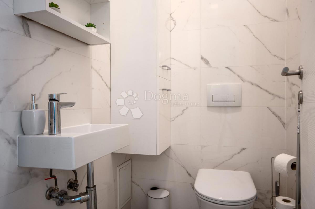 Allogio Martinkovac, Rijeka, 96,20m2