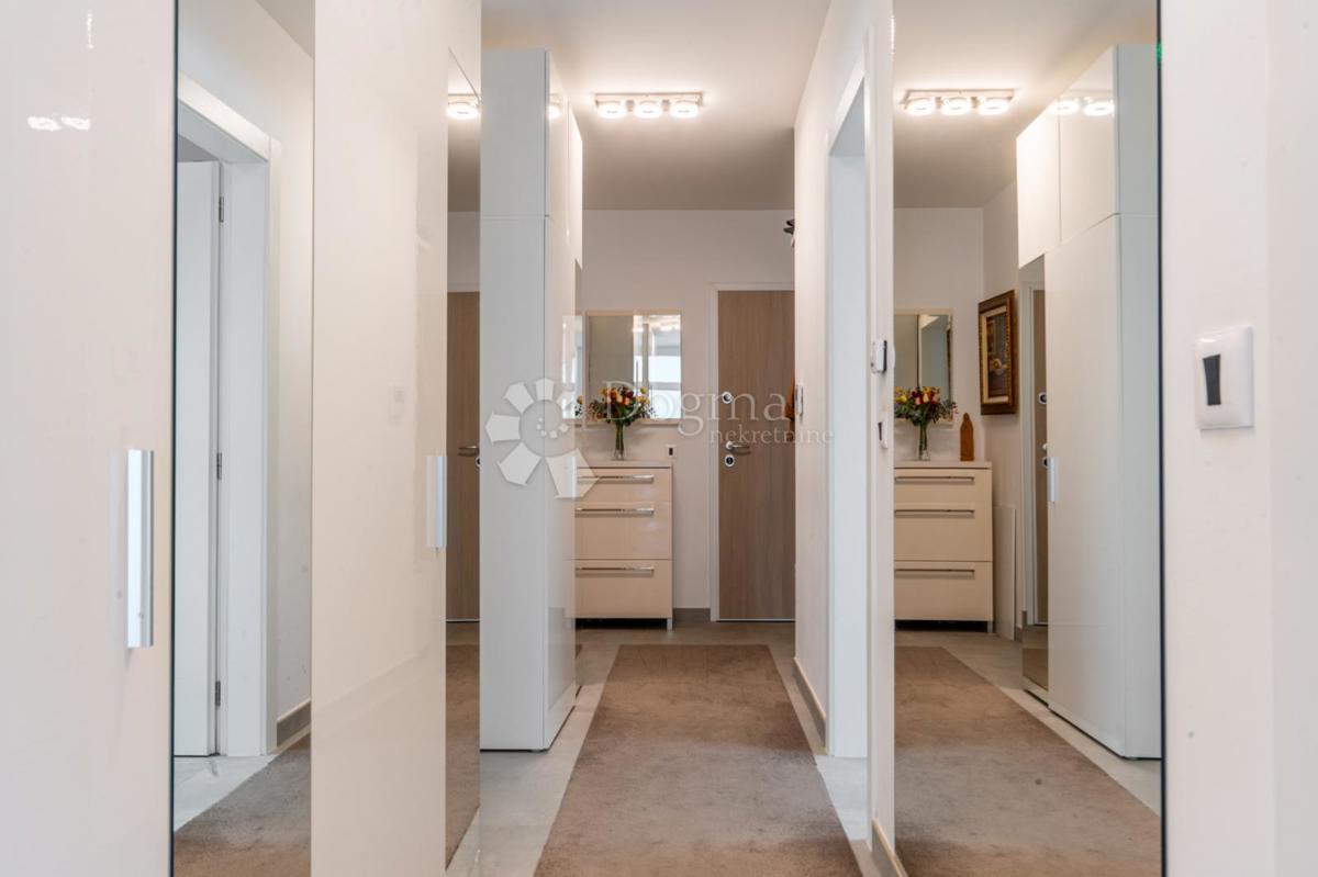 Allogio Martinkovac, Rijeka, 96,20m2