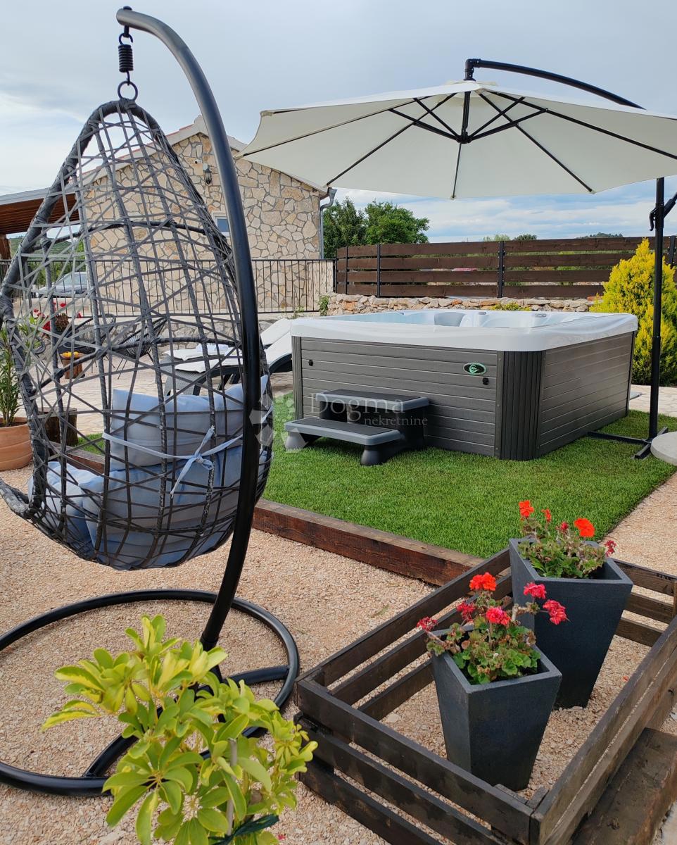 Casa Zaton, Šibenik - Okolica, 125m2