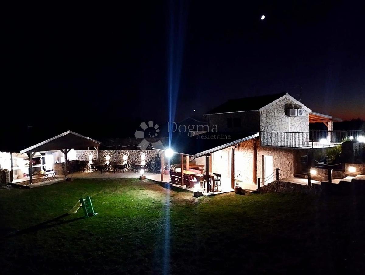 Casa Zaton, Šibenik - Okolica, 125m2