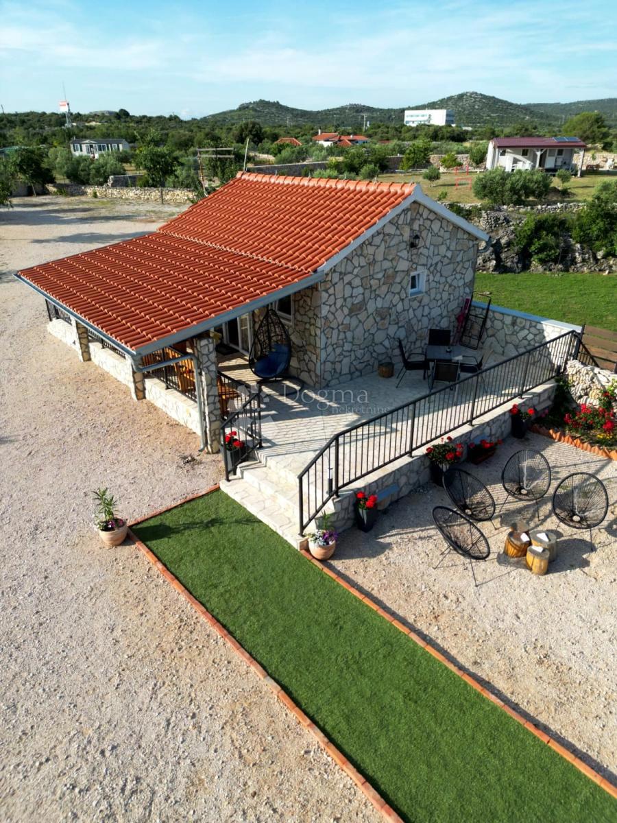 Casa Zaton, Šibenik - Okolica, 125m2