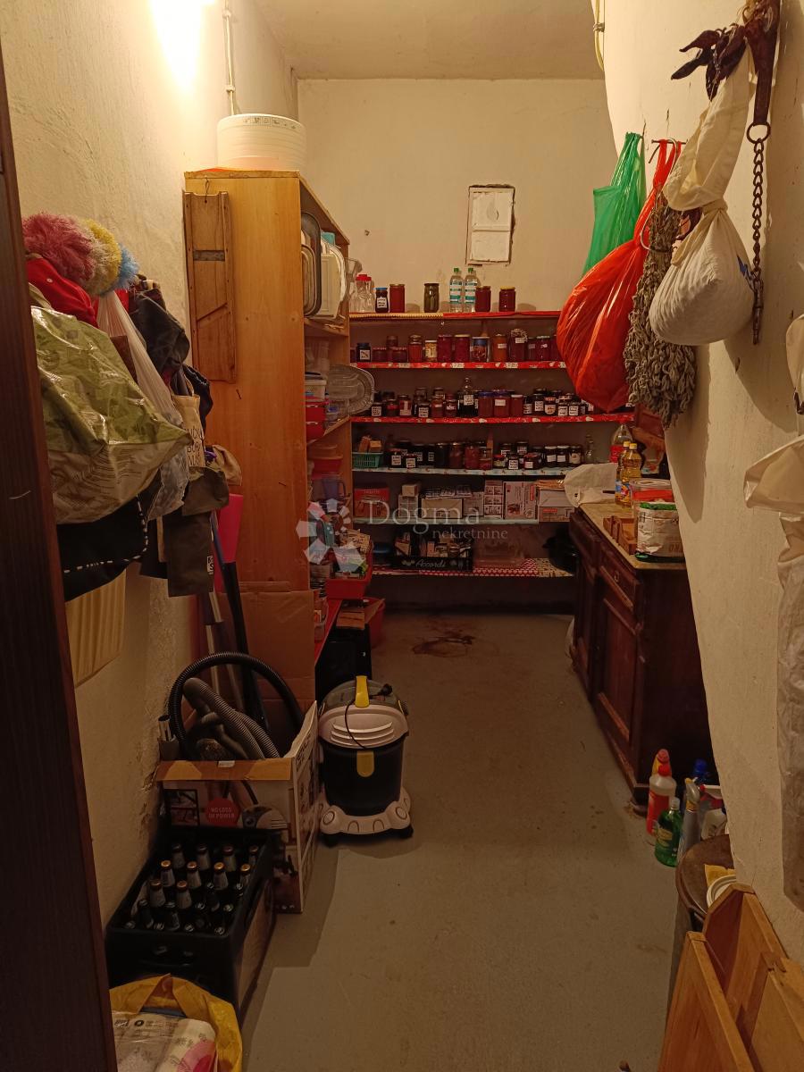 Casa Gornji grad / Centar, Osijek, 150m2