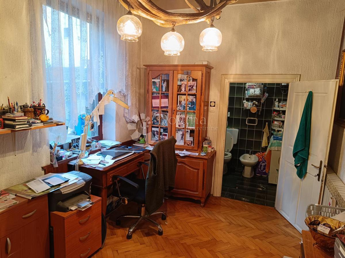 Casa Gornji grad / Centar, Osijek, 150m2