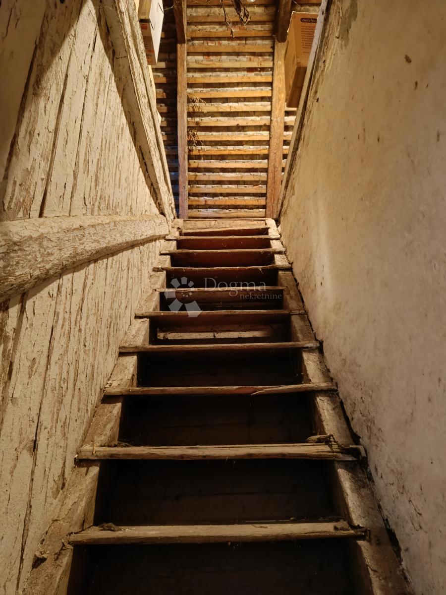 Casa Gornji grad / Centar, Osijek, 150m2