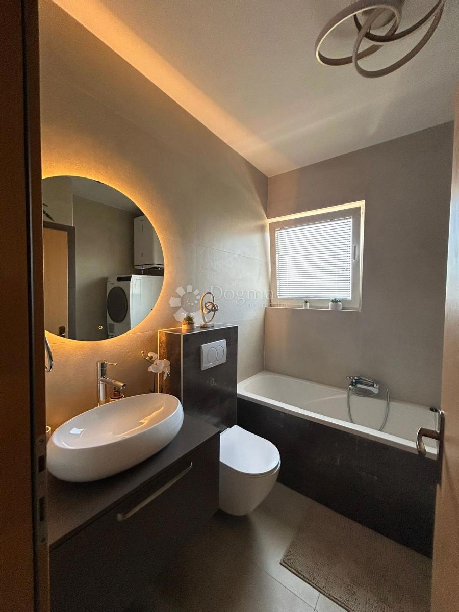 Allogio Biograd na Moru, 95m2