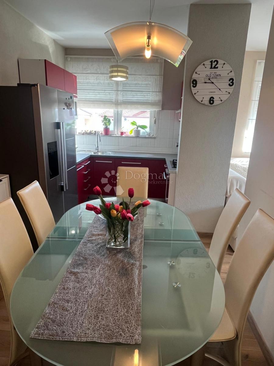 Allogio Biograd na Moru, 95m2