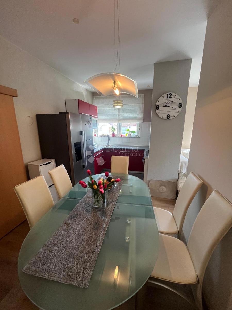 Allogio Biograd na Moru, 95m2