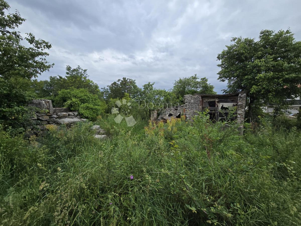 Terreno edificabile Omišalj, 445m2