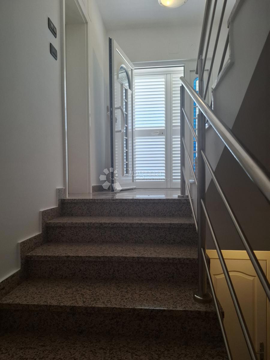 Allogio Povljana, 64m2