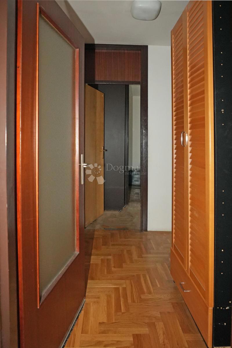 APPARTAMENTO ESCLUSIVO CON TERRAZZA E ASCENSORE 55,74 M2 - Pola/Šijana