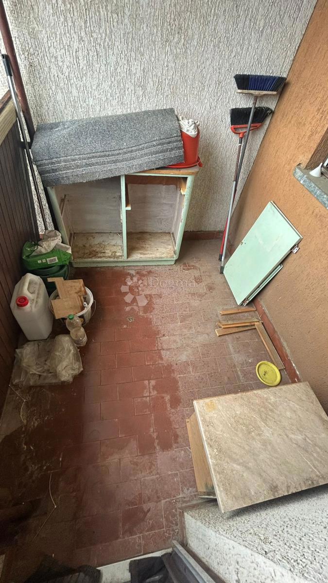 APPARTAMENTO ESCLUSIVO CON TERRAZZA E ASCENSORE 55,74 M2 - Pola/Šijana