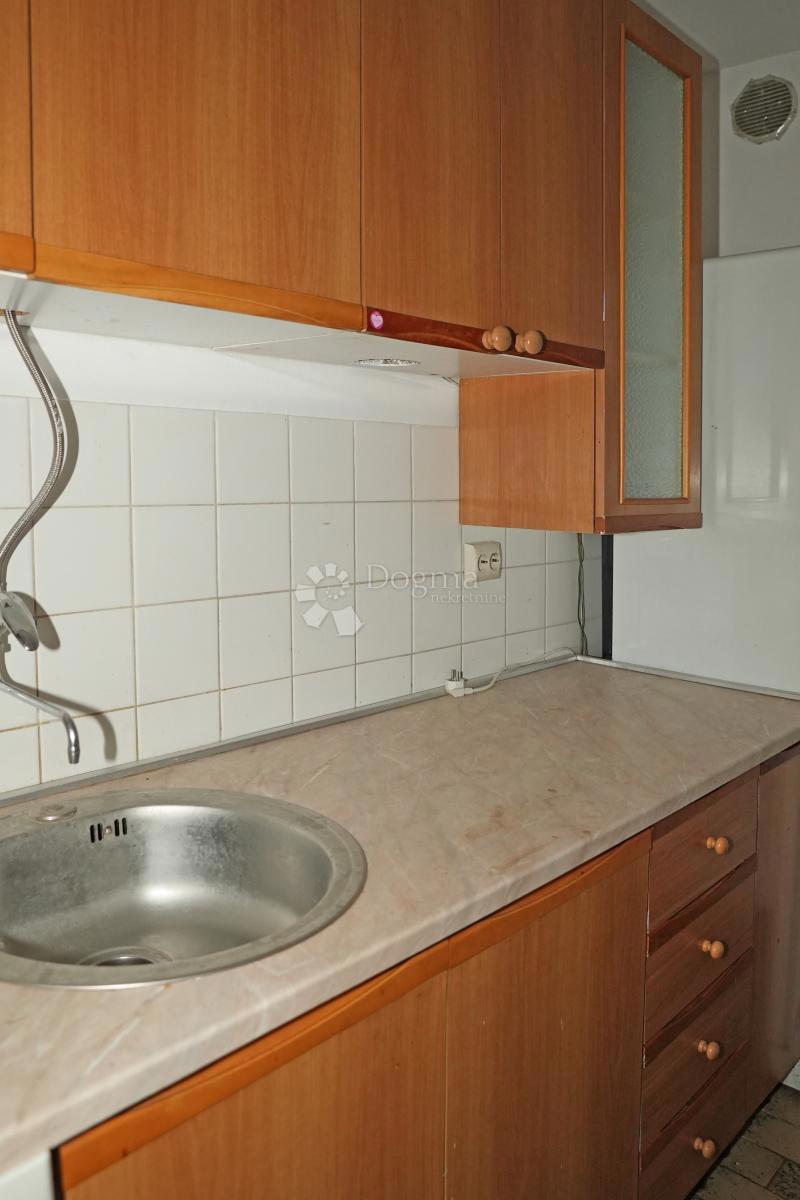 APPARTAMENTO ESCLUSIVO CON TERRAZZA E ASCENSORE 55,74 M2 - Pola/Šijana