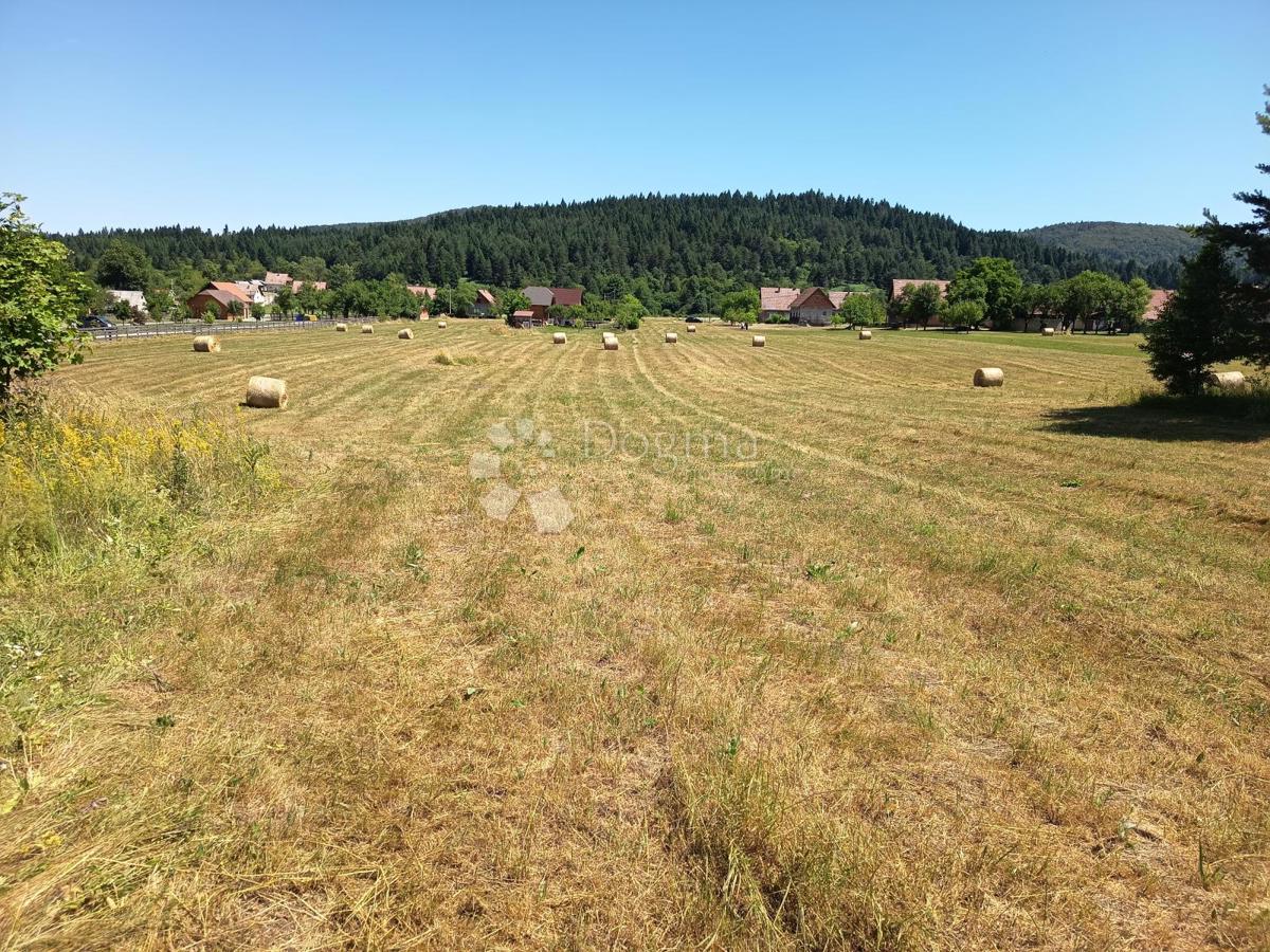 Terreno edificabile Saborsko, 11.140m2