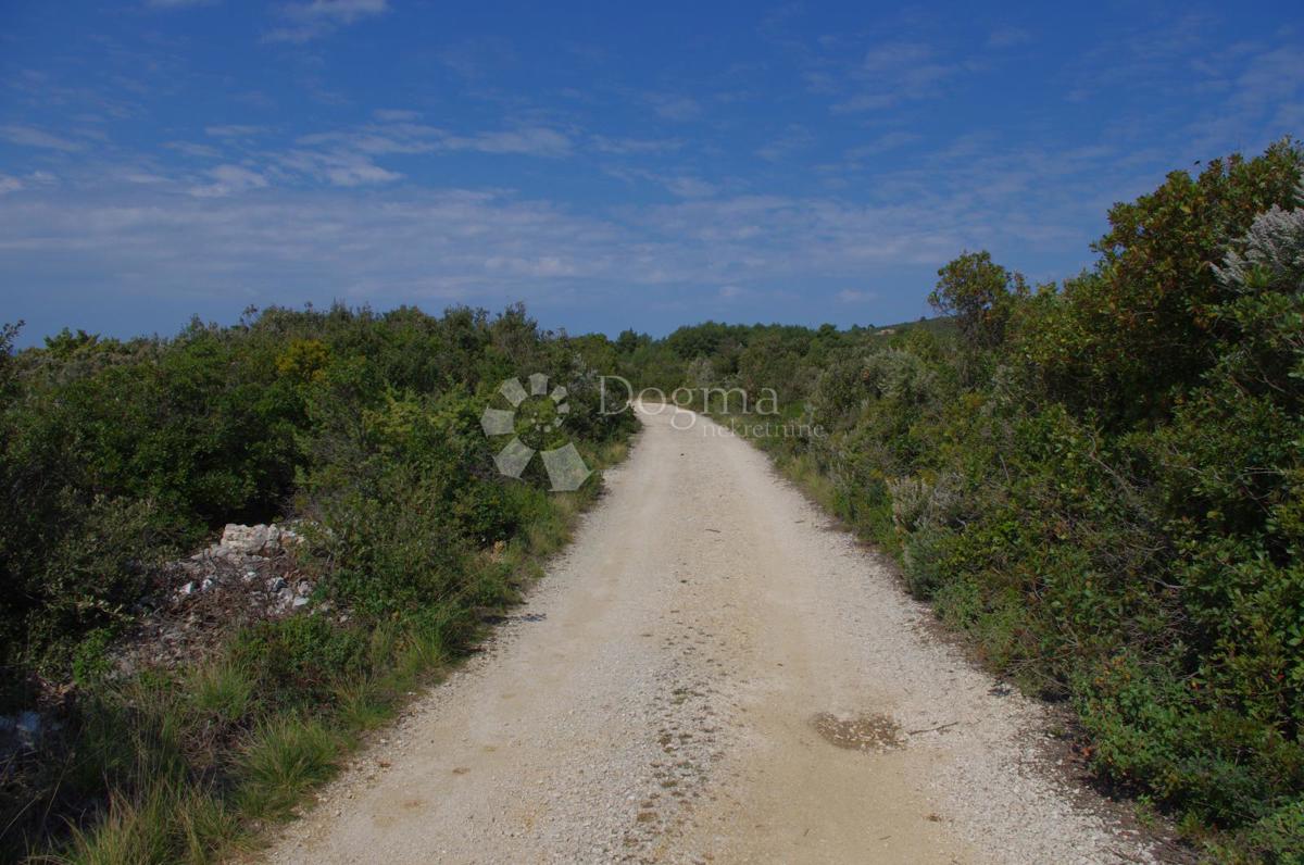 Terreno edificabile Sukošan, 11.845m2