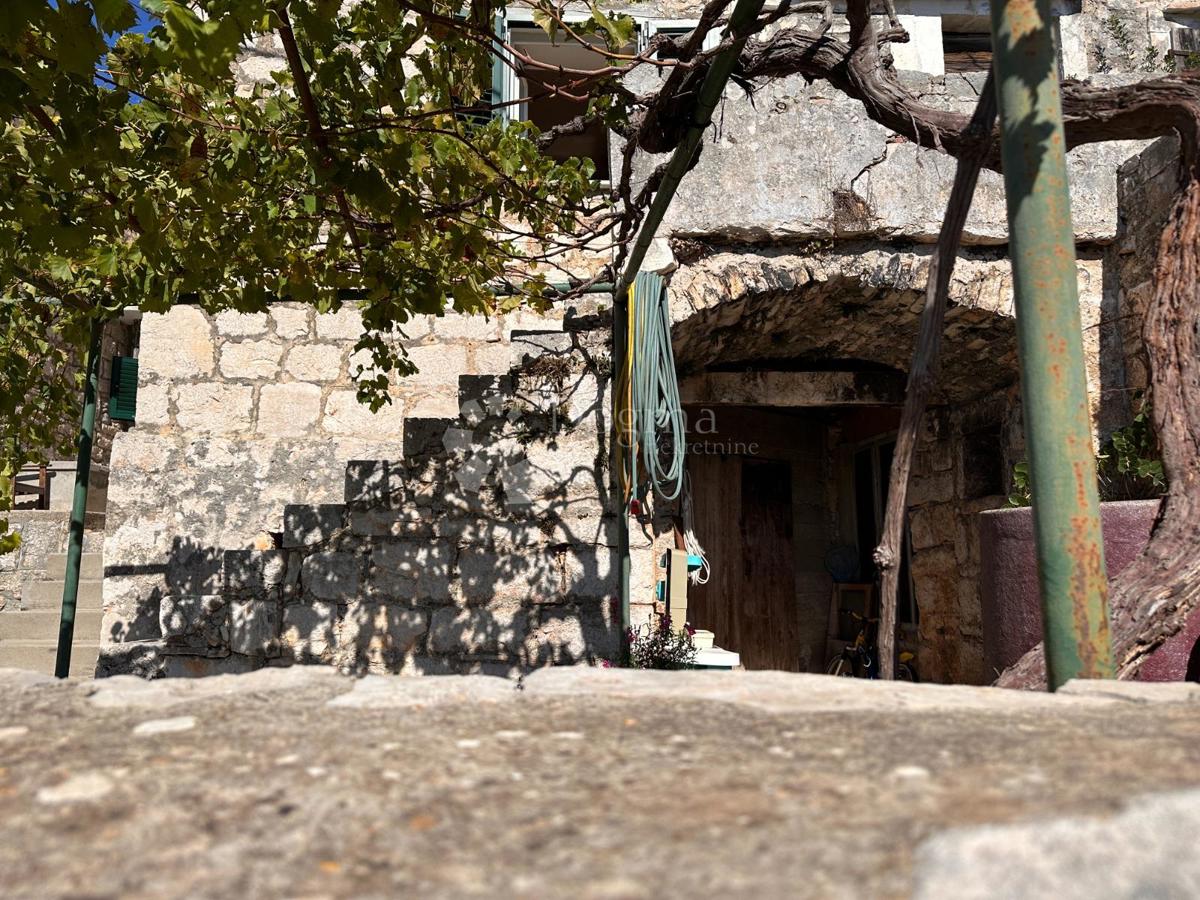 Casa Donje Selo, Šolta, 86m2