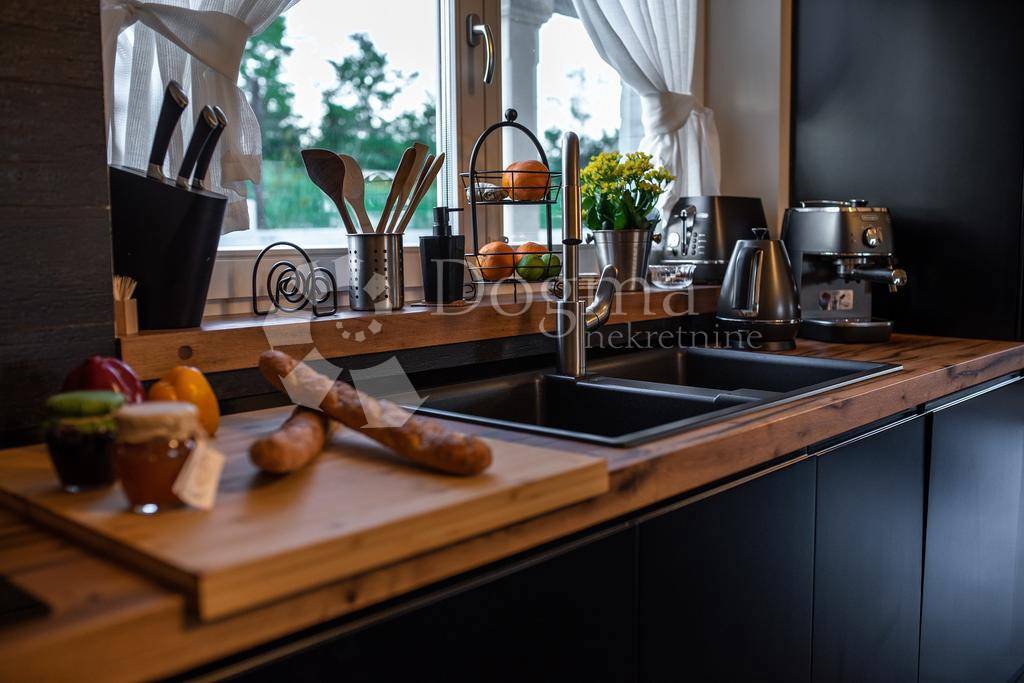 Casa Grožnjan, 220m2