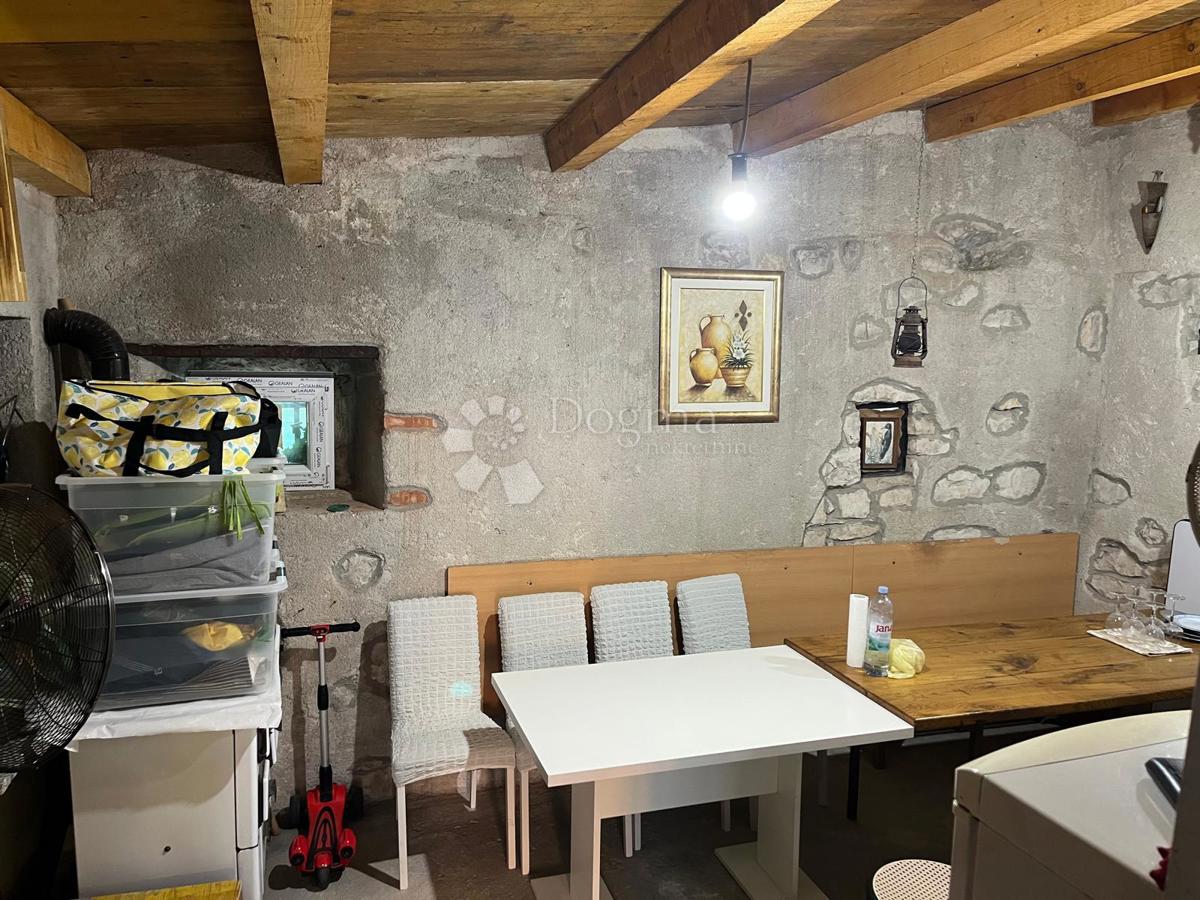 OCCASIONE – centro di Verteneglio, 84 m², possibilità di costruire fino a 2 piani