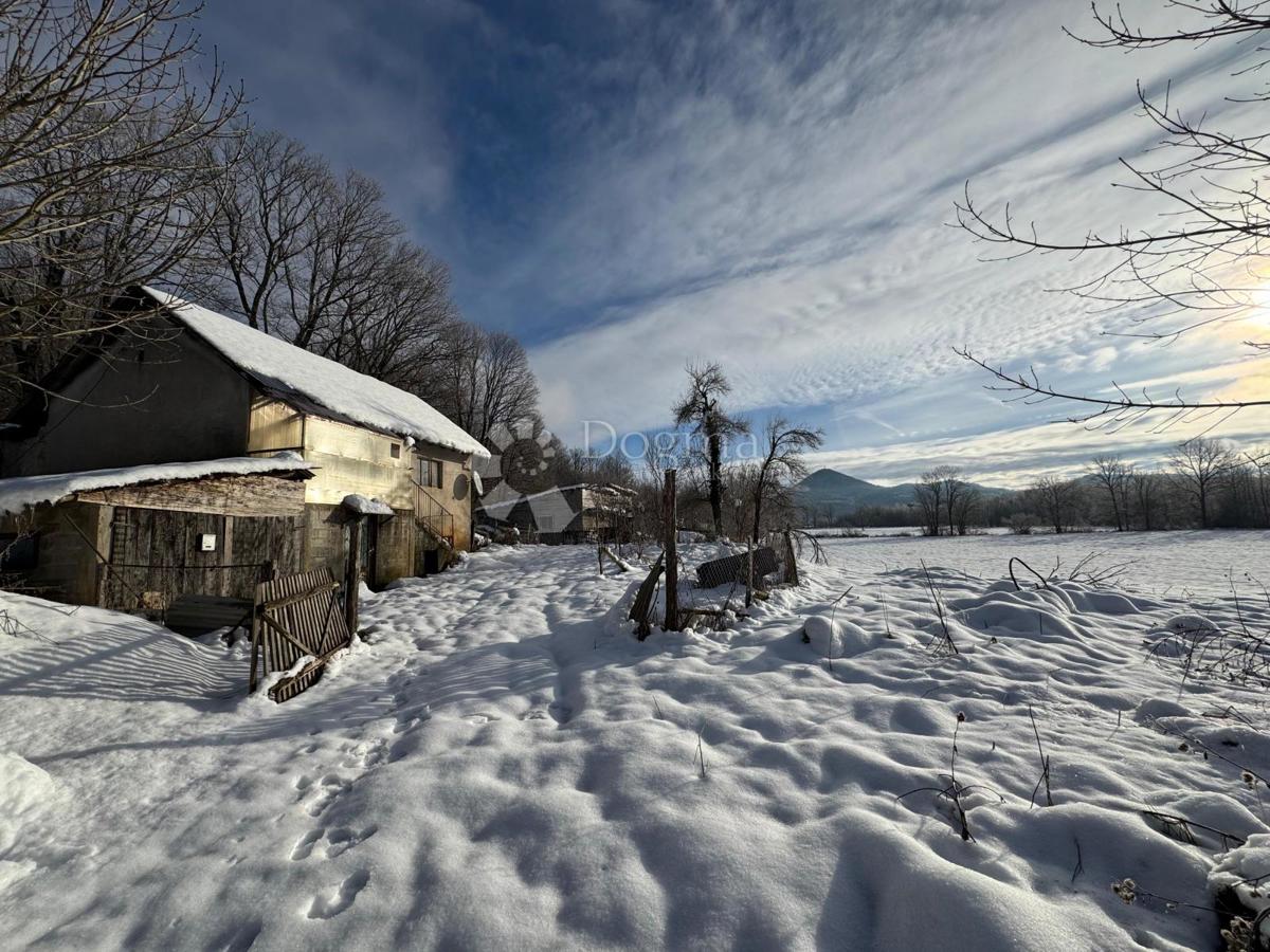 Casa Debelo Brdo Ii, Gospić - Okolica, 90m2