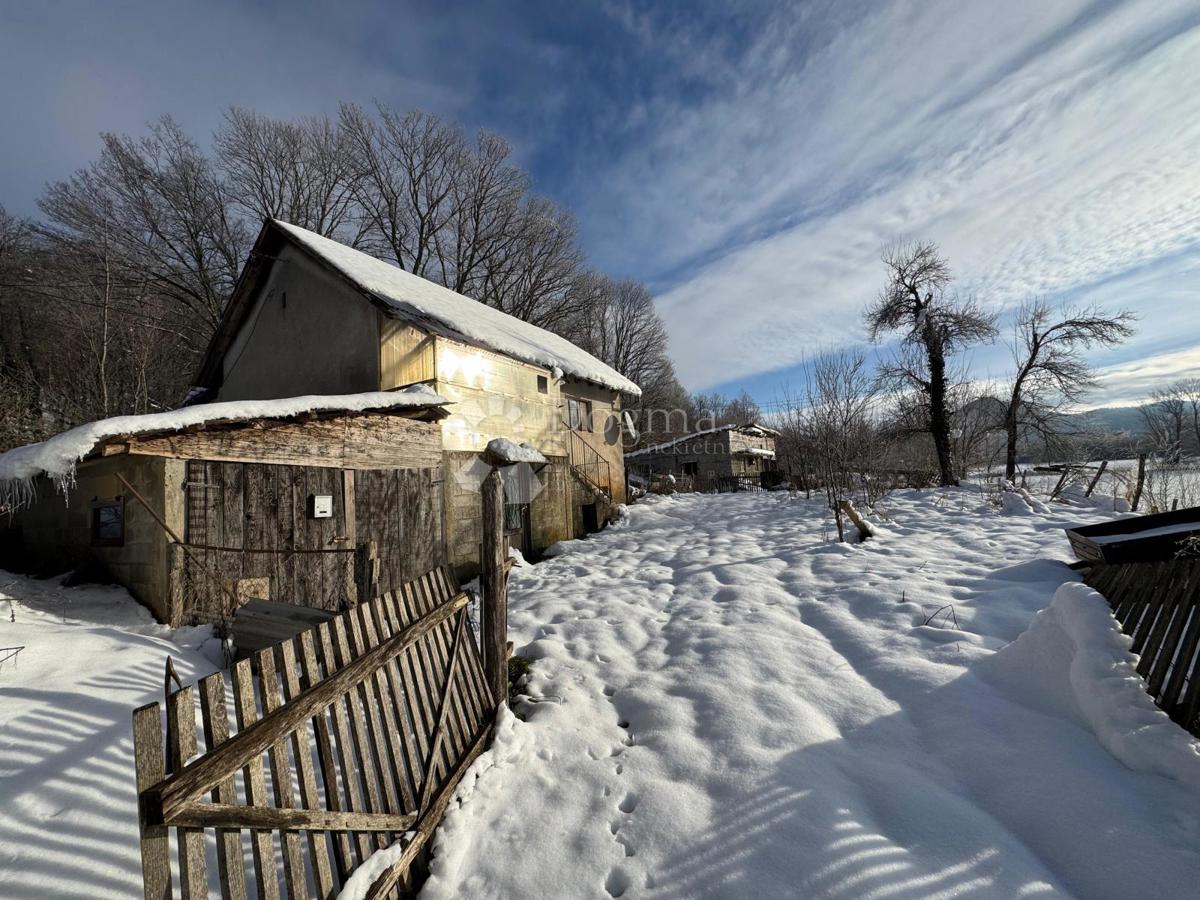Casa Debelo Brdo Ii, Gospić - Okolica, 90m2
