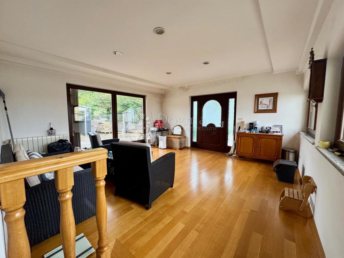 Casa Marinići, Viškovo, 853m2